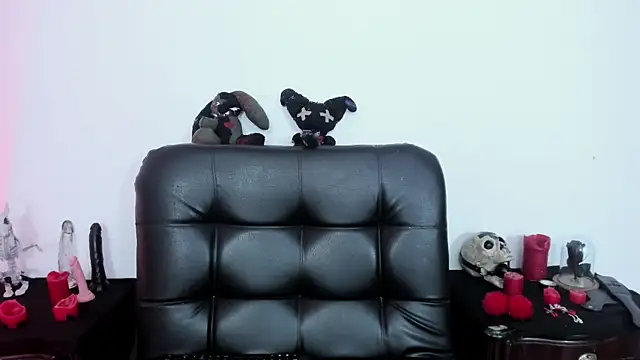 Snapshot of Yueeclipsa chatting on 12.05.25 Yueeclipsa online show from 12.05.25