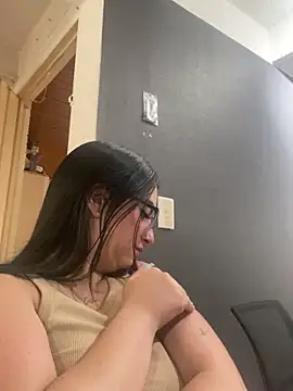 Snapshot of Kloe_Novoa chatting on 11.08.25 Kloe Novoa online show from 11.08.25