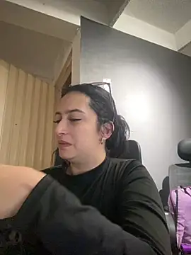 Kloe Novoa online show from 02.13.26