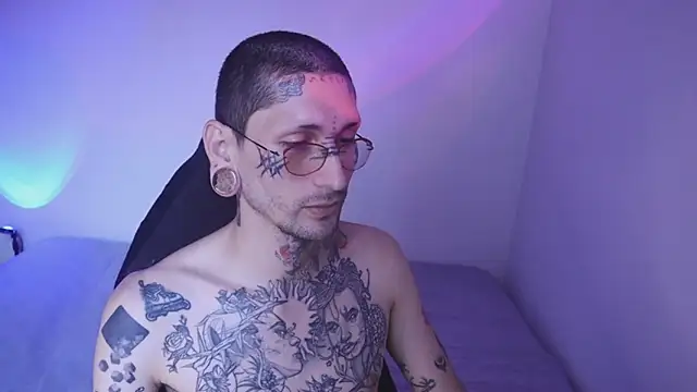 TokyoHatsumoto online show from 11.21.25