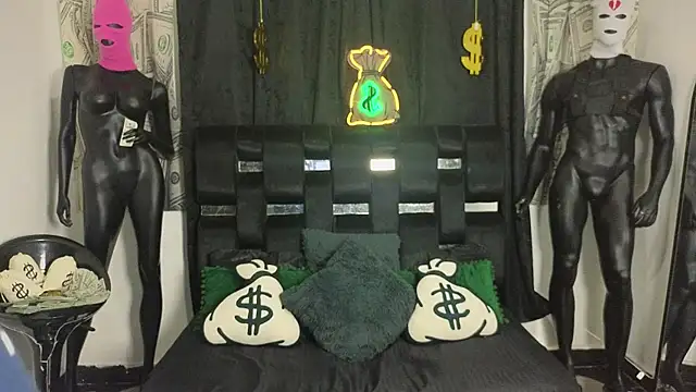 Snapshot of Horny_Duo0 chatting on 11.29.25 Horny Duo0 online show from 11.29.25