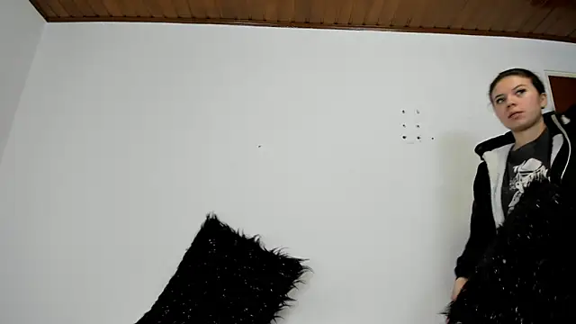 Snapshot of Vanessa_Martinz chatting on 11.07.25 Vanessa Martinz online show from 11.07.25