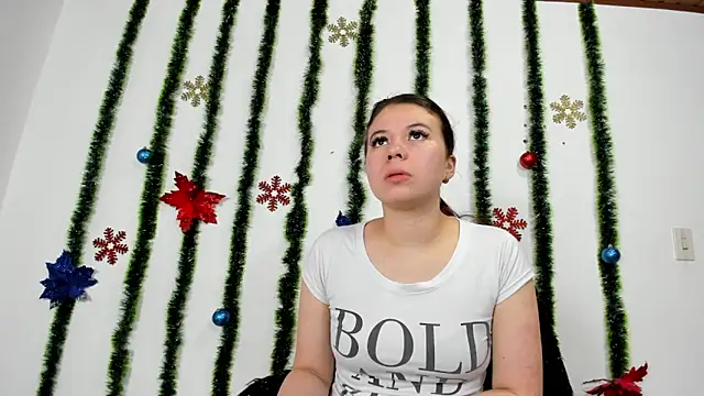 Snapshot of Vanessa_Martinz chatting on 11.18.25 Vanessa Martinz online show from 11.18.25