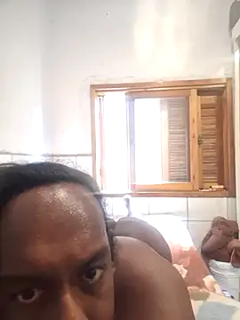 Snapshot of pretinhablack chatting on 10.25.25 pretinhablack online show from 10.25.25