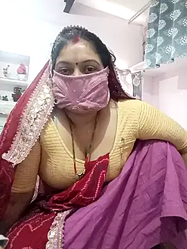 Snapshot of Best_couple2001 chatting on 11.02.25 Best couple2001 online show from 11.02.25