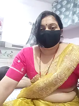 Snapshot of Best_couple2001 chatting on 11.03.25 Best couple2001 online show from 11.03.25