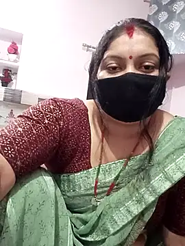 Snapshot of Best_couple2001 chatting on 11.12.25 Best couple2001 online show from 11.12.25