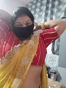 Snapshot of Best_couple2001 chatting on 11.16.25 Best couple2001 online show from 11.16.25