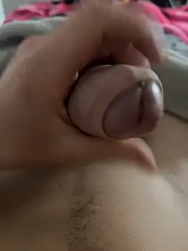 Snapshot of grossebite12335 chatting on 11.23.25 grossebite12335 online show from 11.23.25