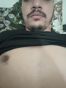 Snapshot of indoregigolo chatting on 10.28.25 indoregigolo online show from 10.28.25