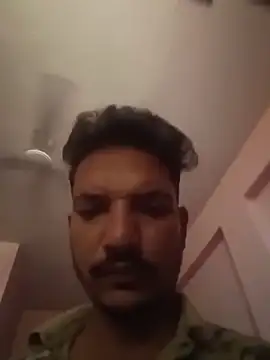 Snapshot of indoregigolo chatting on 11.13.25 indoregigolo online show from 11.13.25