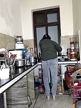 Heena-143 online show from 04.03.26