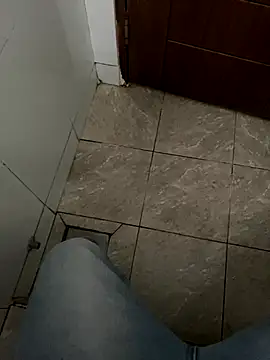 Snapshot of kuken94 chatting on 11.22.25 kuken94 online show from 11.22.25