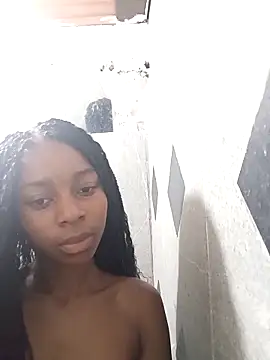 Dashia19 online show from 10.24.25