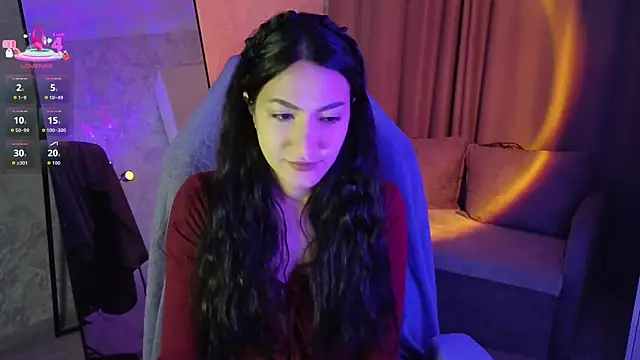 Snapshot of Mulan_Lo chatting on 12.01.25 Mulan Lo online show from 12.01.25