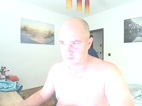 HunMike online show from 11.25.25