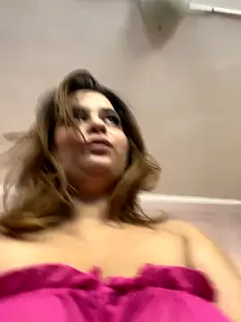 Snapshot of kittykelly chatting on 10.29.25 kittykelly online show from 10.29.25