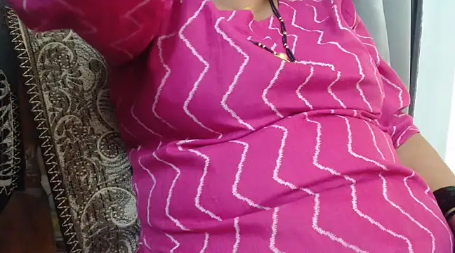 Snapshot of TABOOBREAKERS chatting on 02.06.25 TABOOBREAKERS online show from 02.06.25