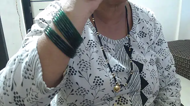 Snapshot of TABOOBREAKERS chatting on 03.03.25 TABOOBREAKERS online show from 03.03.25