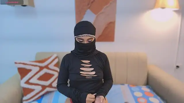 Lailaa lush online show from 11.21.25