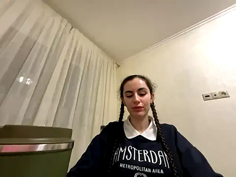  my Khaleesi  online show from 11.04.25