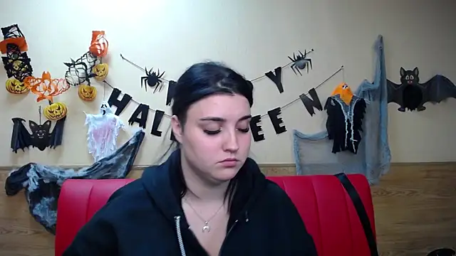 ScarletCargo online show from 11.06.25