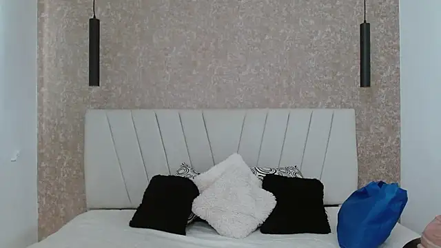 AliceSmity  online show from 03.30.26