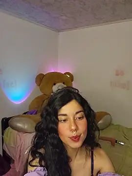 wetbyAlice online show from 05.11.26