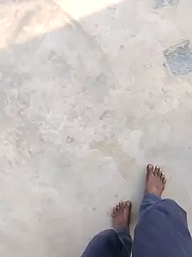 desicoupleNoon online show from 01.15.26