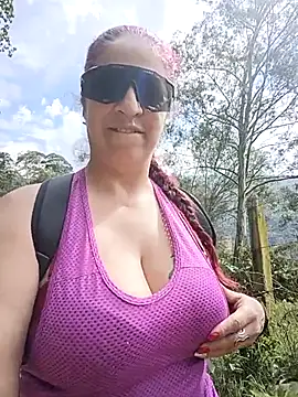 Snapshot of LAPOTRA_04 chatting on 02.27.26 LAPOTRA 04 online show from 02.27.26