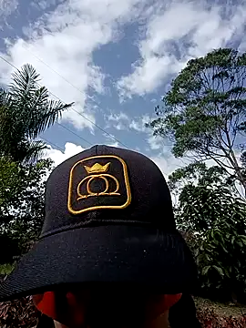 Snapshot of LAPOTRA_04 chatting on 03.01.26 LAPOTRA 04 online show from 03.01.26