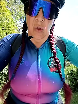 Snapshot of LAPOTRA_04 chatting on 04.14.26 LAPOTRA 04 online show from 04.14.26