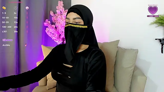 Snapshot of shaima__ chatting on 11.24.25 shaima online show from 11.24.25