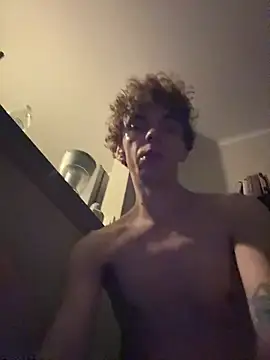 BrunoTwinkXXL online show from 11.18.25