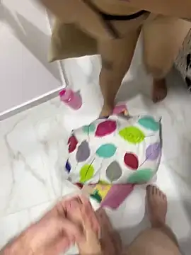 Snapshot of Nube_Azul1 chatting on 12.05.25 Nube Azul1 online show from 12.05.25