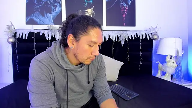 ErosyVenus69 online show from 11.18.25