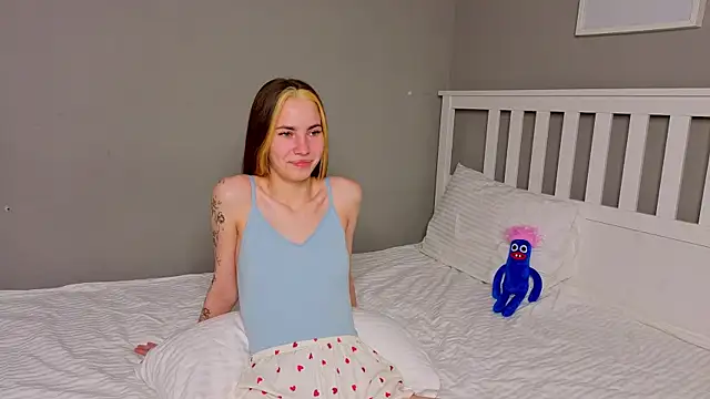  little pussy online show from 10.25.25