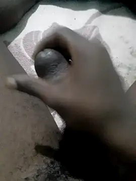 Snapshot of younggblackkCOCK19 chatting on 05.17.26 younggblackkCOCK19 online show from 05.17.26