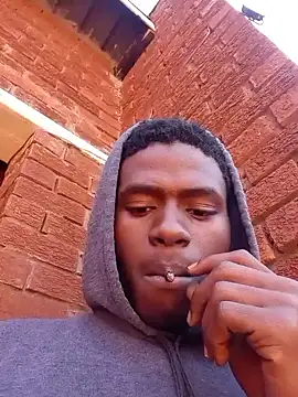 younggblackkCOCK19 online show from 07.05.26