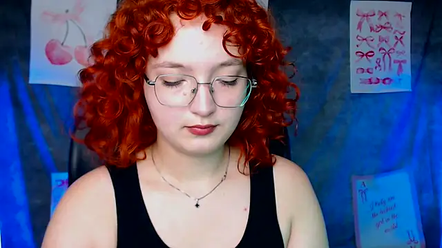 Snapshot of MissAriaa chatting on 07.11.26 MissAriaa online show from 07.11.26