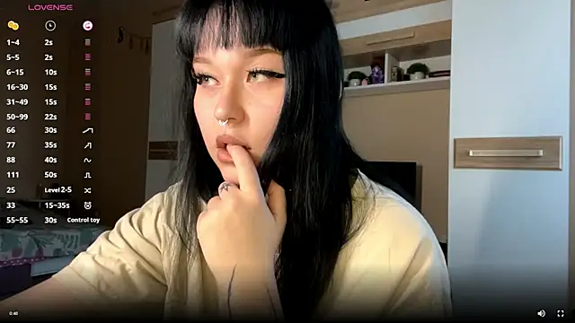 LaurenOveson online show from 11.19.25