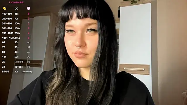 LaurenOveson online show from 12.01.25