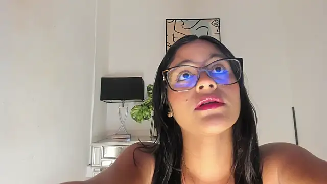 lizzakennedy online show from 05.20.26
