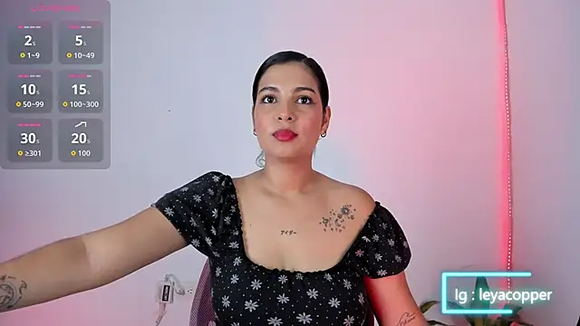 Leyacopper  online show from 05.29.26