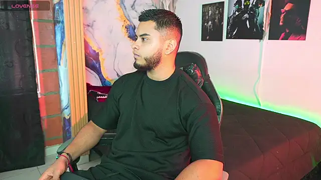 Tiler wolker online show from 11.01.25