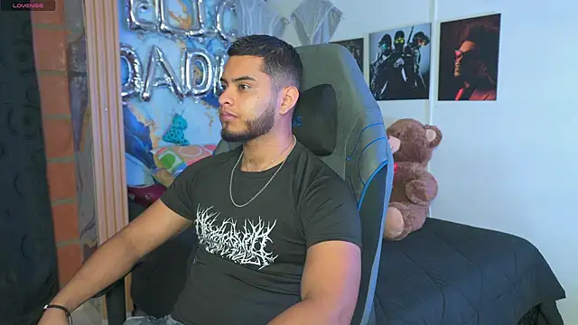 Snapshot of Tiler_wolker chatting on 01.13.26 Tiler wolker online show from 01.13.26