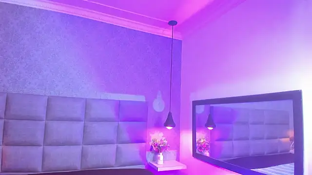 Luna Bella3 online show from 01.17.26