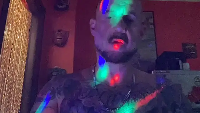 Snapshot of jackssss4 chatting on 04.13.26 jackssss4 online show from 04.13.26