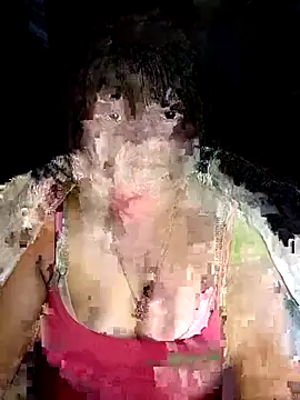 Snapshot of doremi-z chatting on 11.27.25 doremi-z online show from 11.27.25