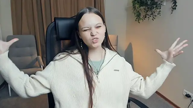 LaDubyk online show from 10.27.25